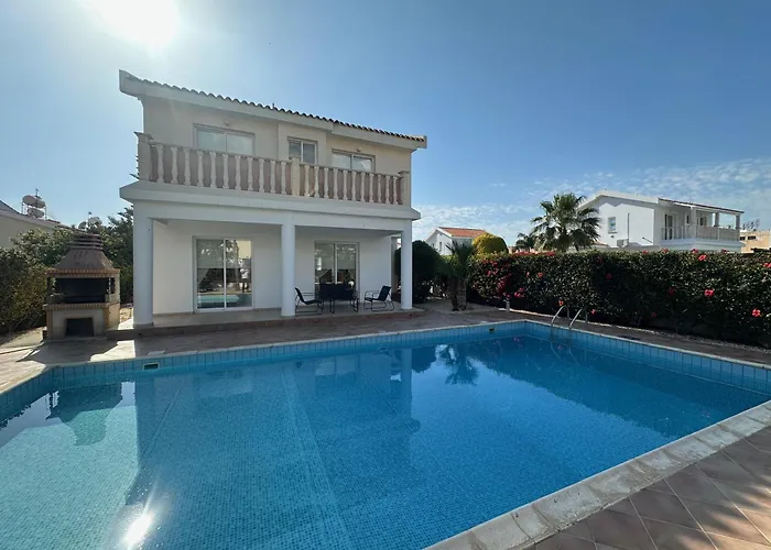 Villa Demetra, Coral Bay